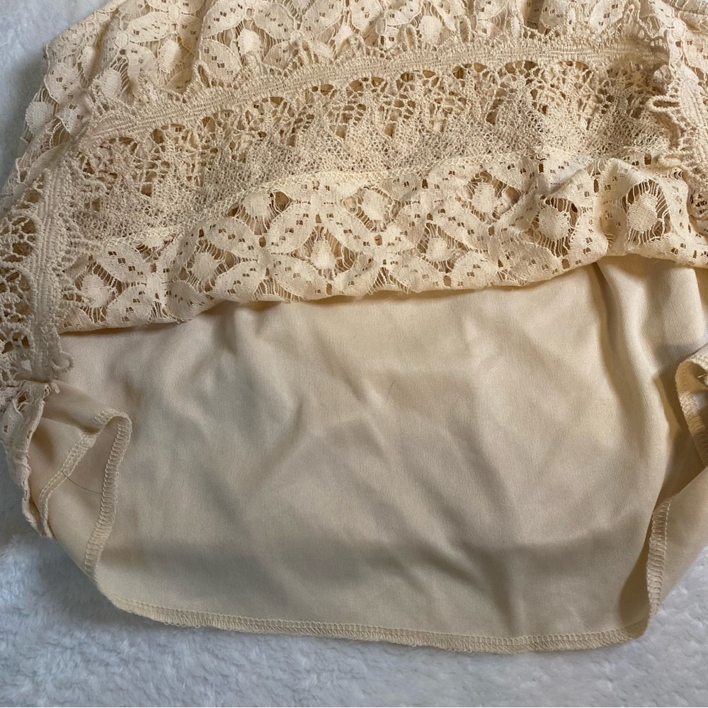 Charlotte Russe Cream Cropped Embellished Camisole - Picture 5 of 10